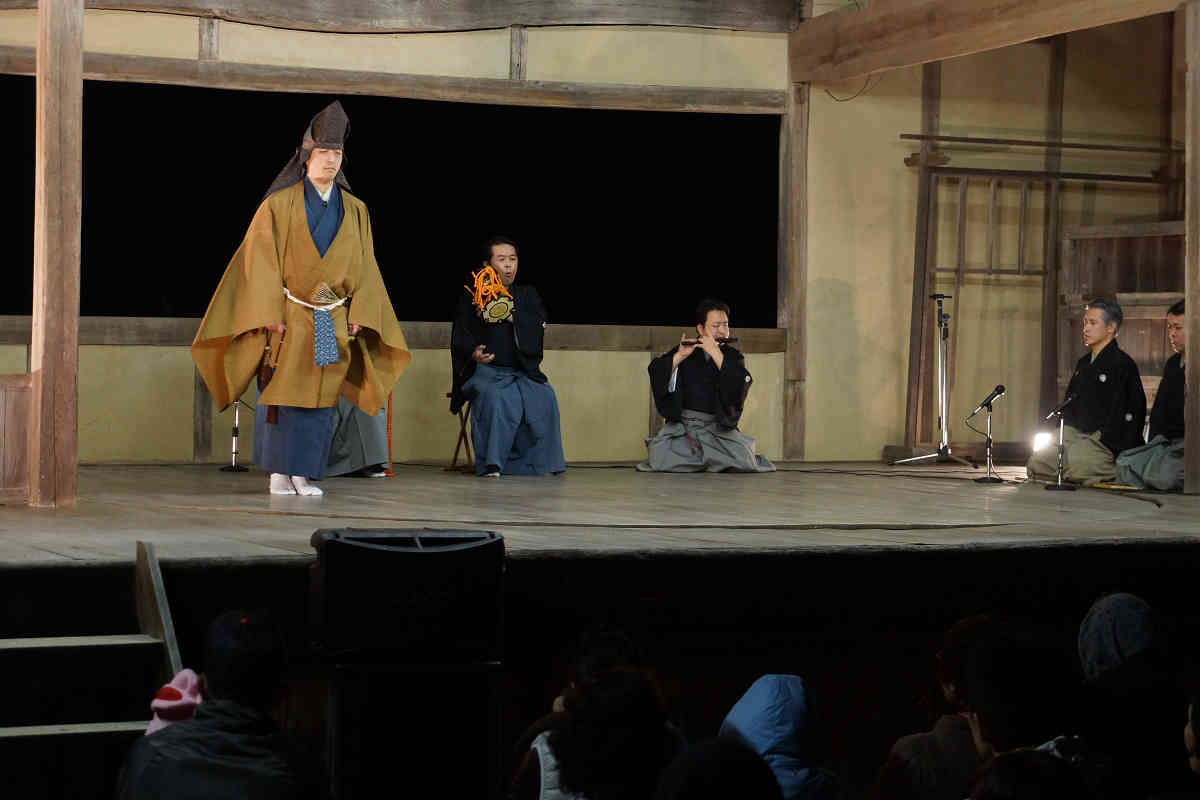 �d�\�u�c���v